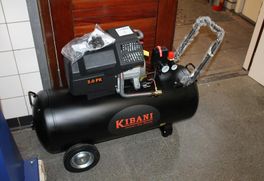Besluit klasse lip Compressor KIBANI 3.0 PK. 230V. 100 liter tank. Nieuw. Maximale werkdruk 8  bar | HNVI veilingen